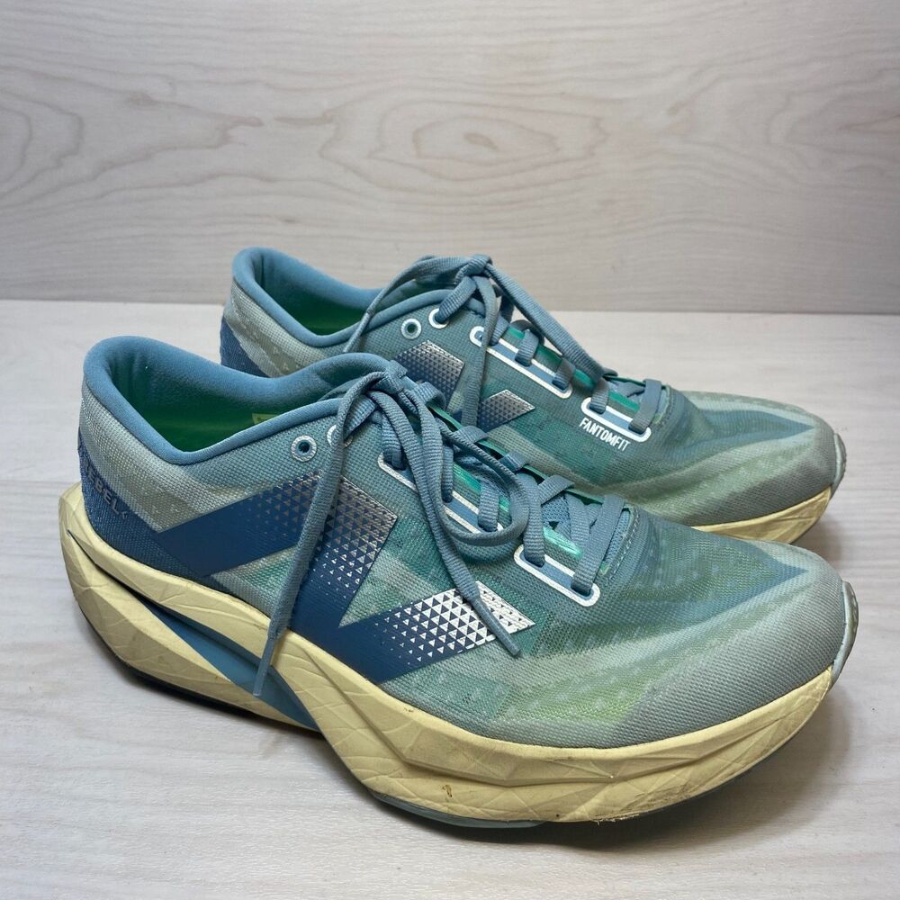 New Balance FuelCell Rebel v4 Trainers Women's Size 9.5 Blue Low Top Running‎